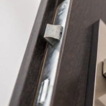 How to Choose Durable Entry Doors
