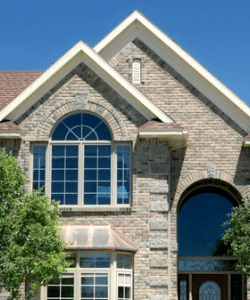 Image depicts windows with quality glass from NorthShield.