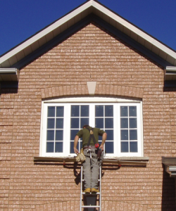 Image dpeicts a Winnipeg home with windows from NorthShield.