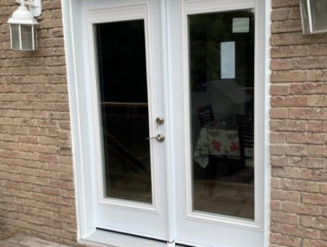 White Entry Door Installations In Thornhill