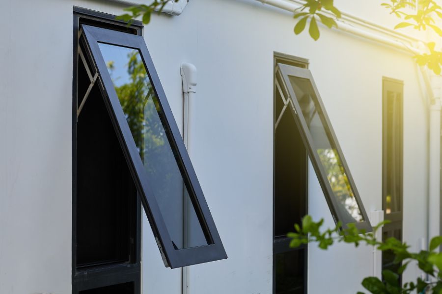 why black windows are timeless