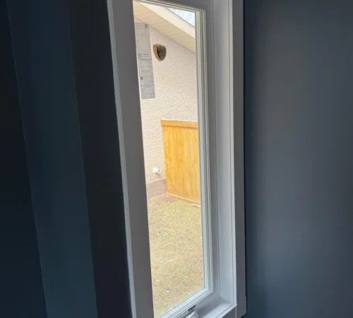 Brick-to-Brick Window Replacement in Winnipeg, Manitoba - northshield project 14 narrow window interior trim