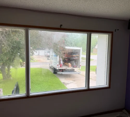 Full-Frame Living Room Window Replacement Project in Winnipeg, Manitoba - northshield project 22 before living room picture window interior